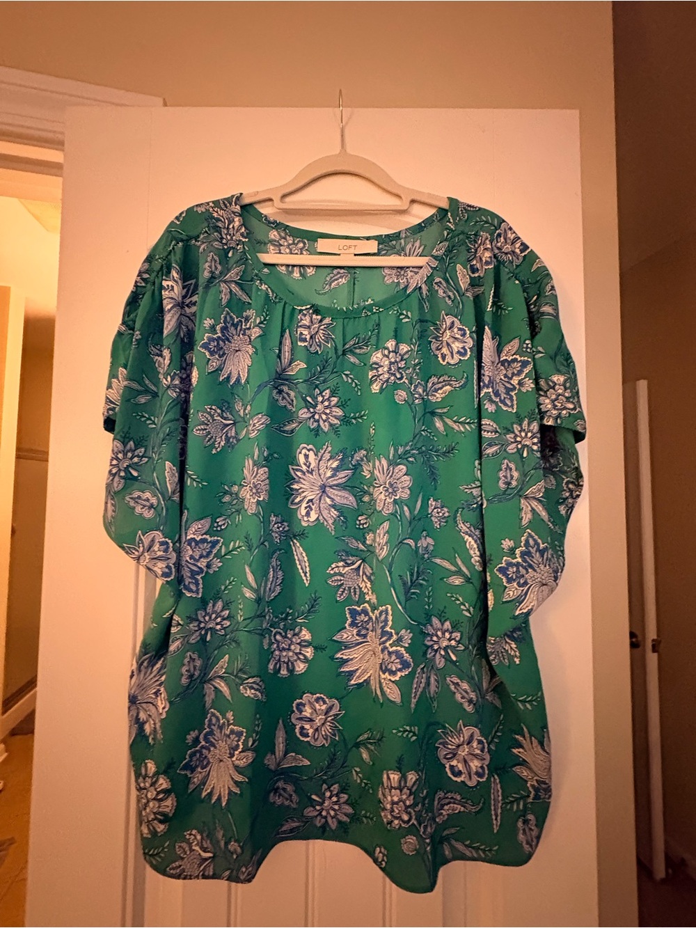 LOFT Green Floral Scoop-Neck Tunic